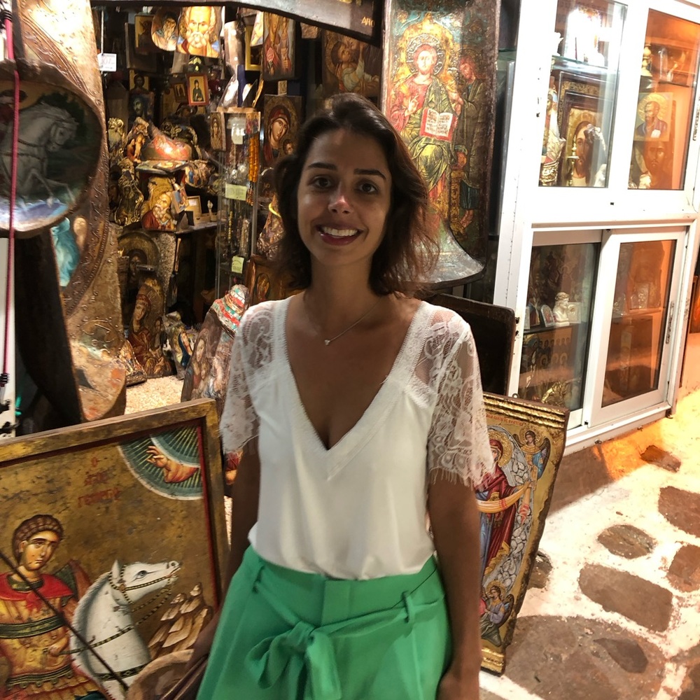 Meet your Posher, Courtney